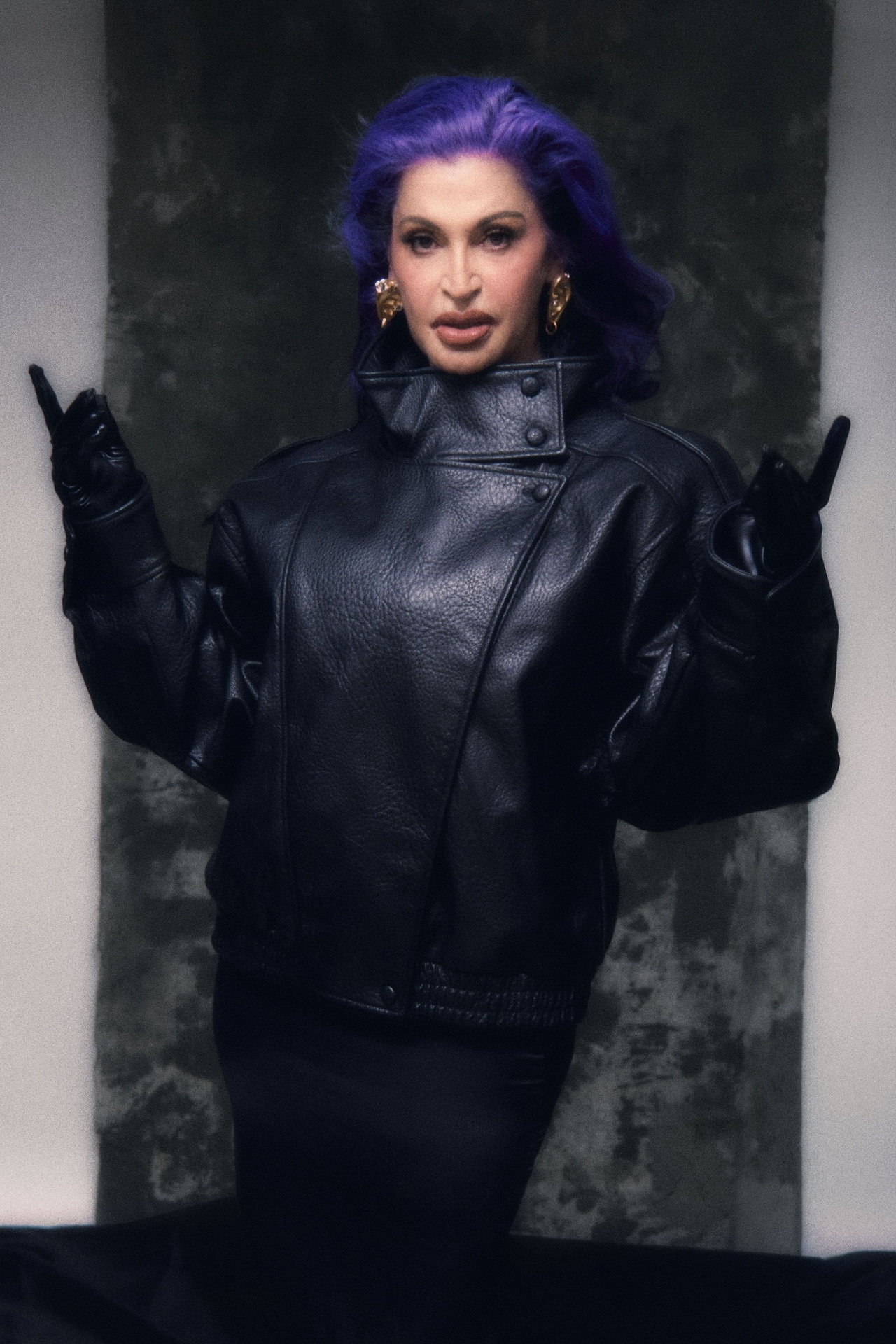 Alejandra La Bogue protagoniza la portada Pride JULIO Issue 2026 de CRXSS Magazine — 9