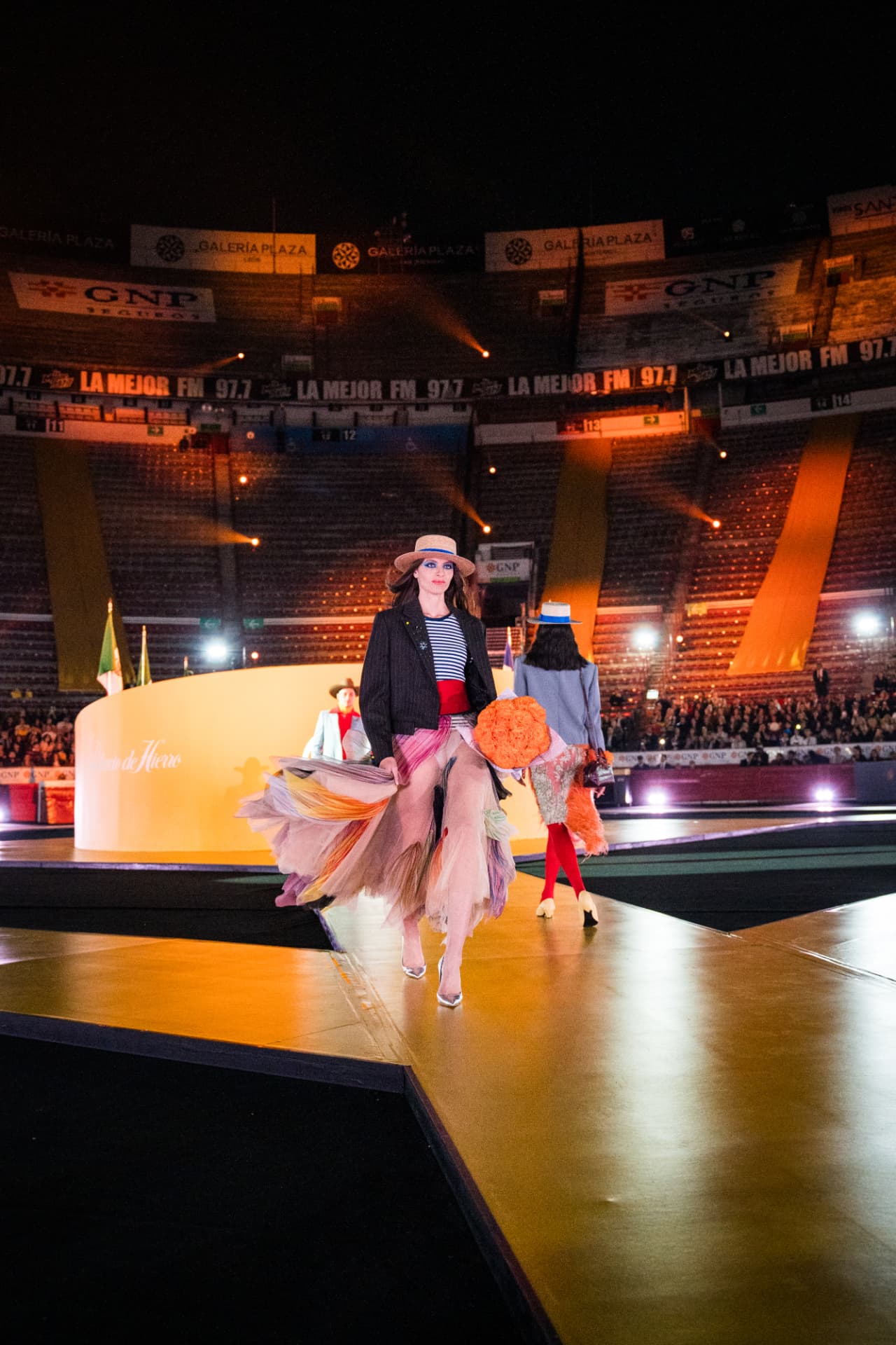 México y Francia: 200 años de historia unidos por la moda — 9