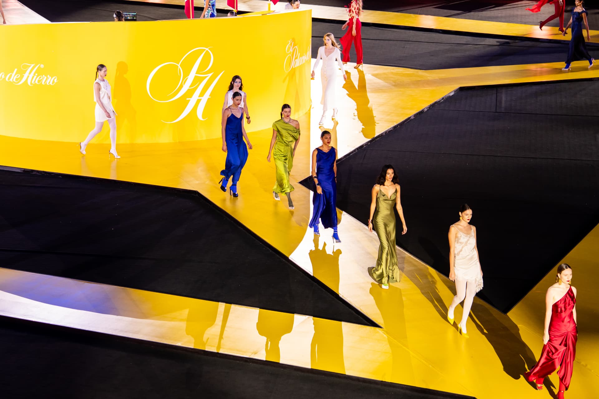 México y Francia: 200 años de historia unidos por la moda — 6