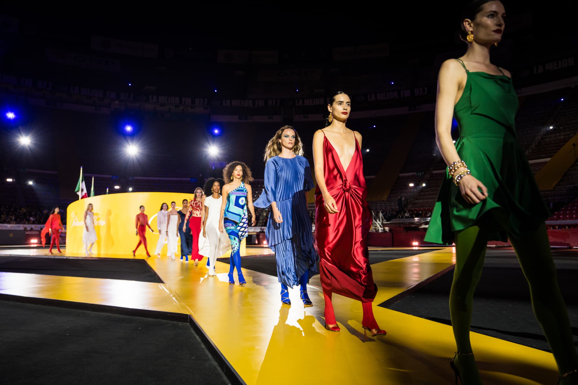México y Francia: 200 años de historia unidos por la moda — 13
