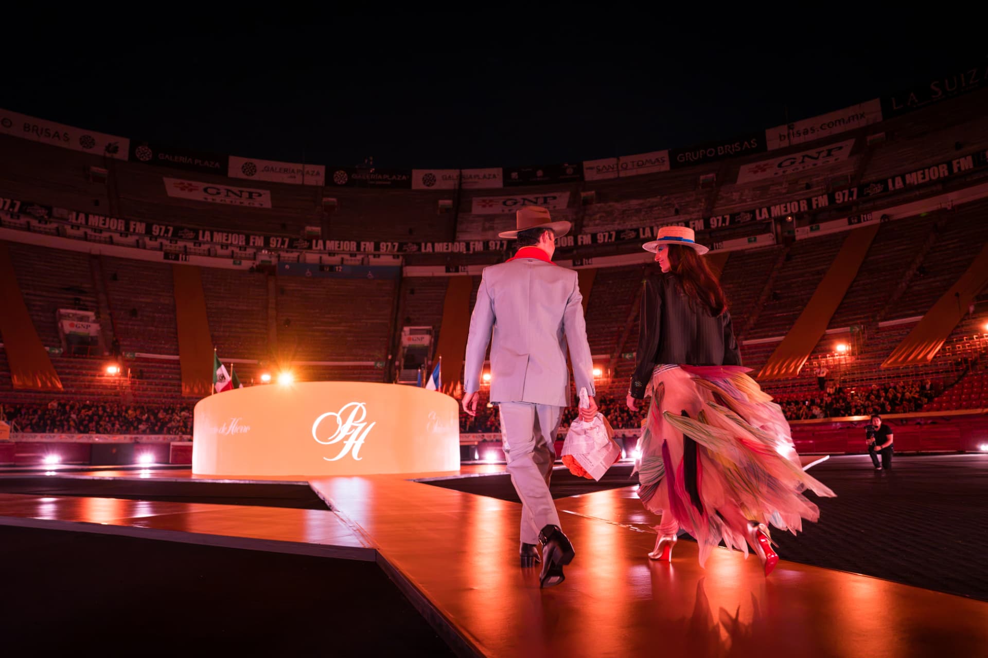 México y Francia: 200 años de historia unidos por la moda — 7